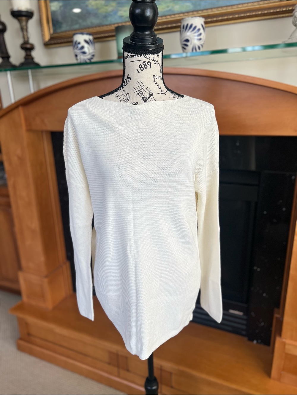 Tommy Bahama Cream Scoop Neck Knit Sweater